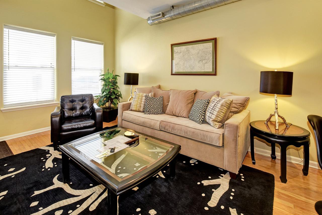 Restaurant Row Townhouse 2 King Bedrooms Louisville Exterior foto